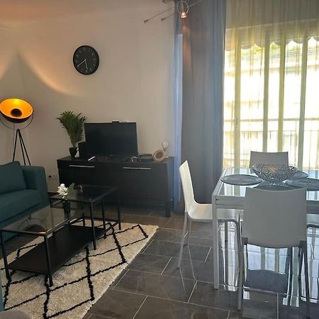Lovely Stay In Roquebrune-Cap-Martin With See View ภายนอก รูปภาพ